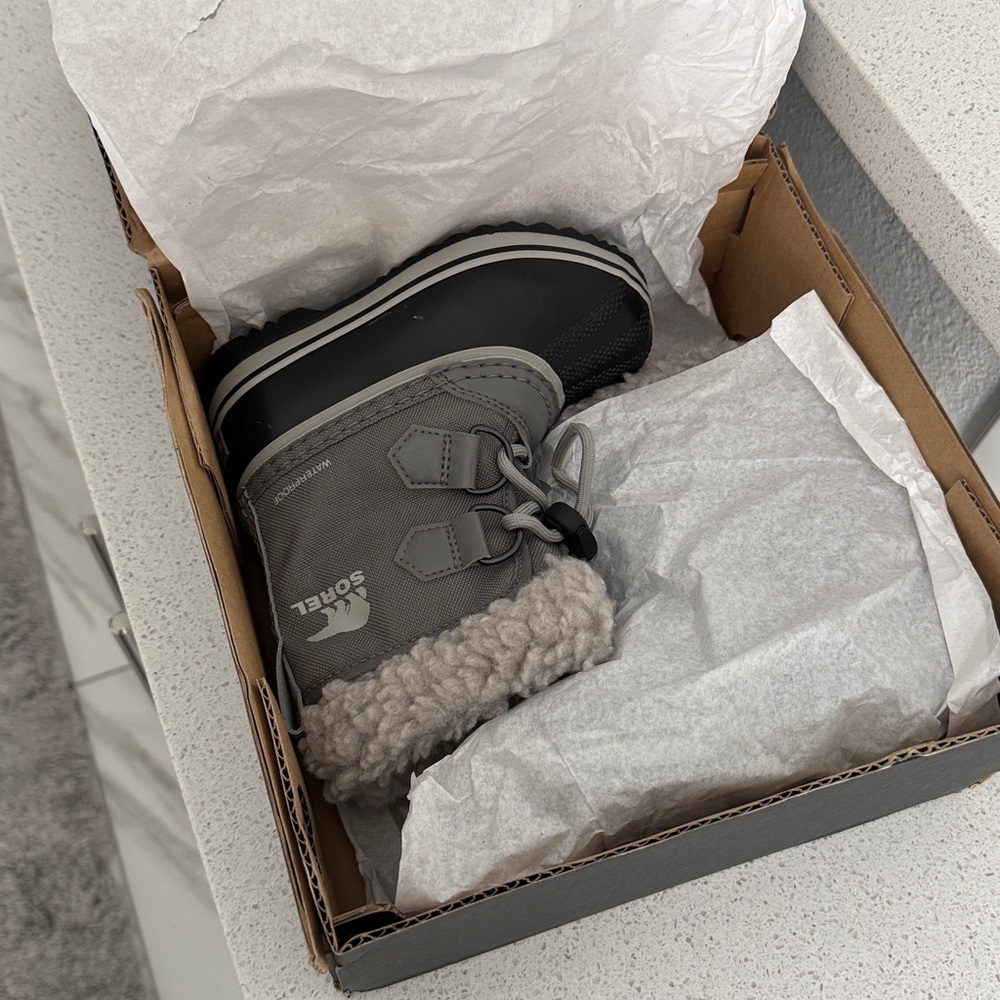 Sorel Children’s Yoot PAC Nylon WP Winter Boots with Plush Fur Collar - Picture 10 of 10